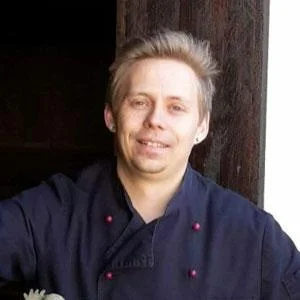 Denny Mueller Kuechenleiter Volk