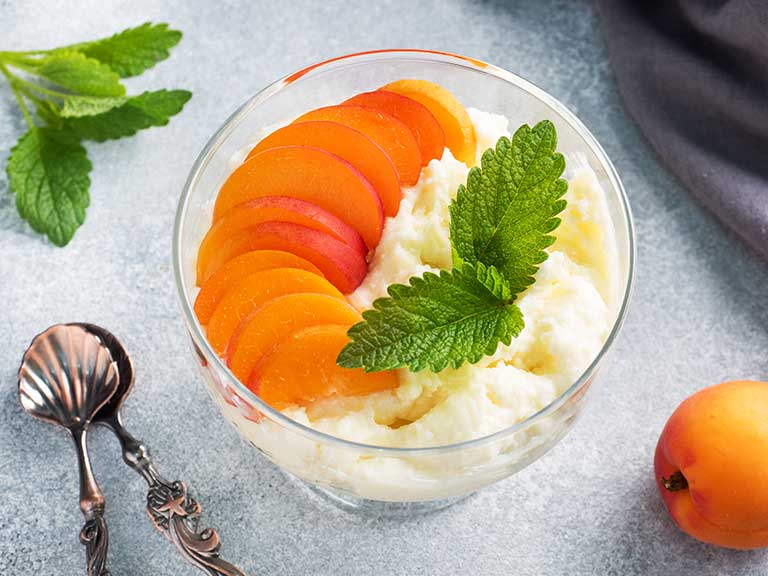 Dessert mit Früchten