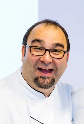 Herr Homayouni von der St. Elisabeth-Gruppe