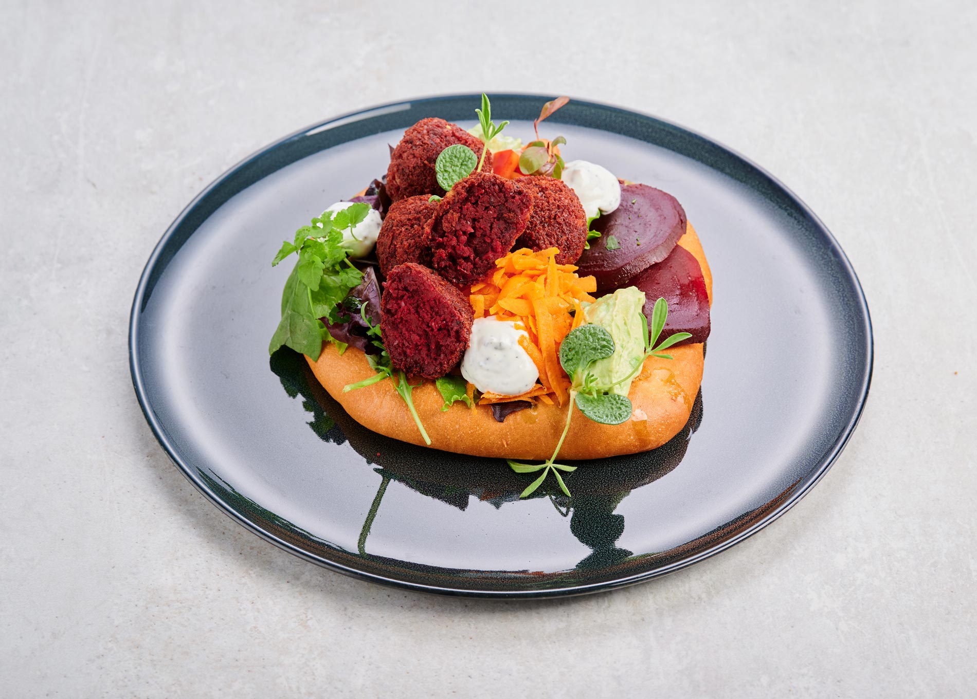 Rote Beete Falafel Finger Food