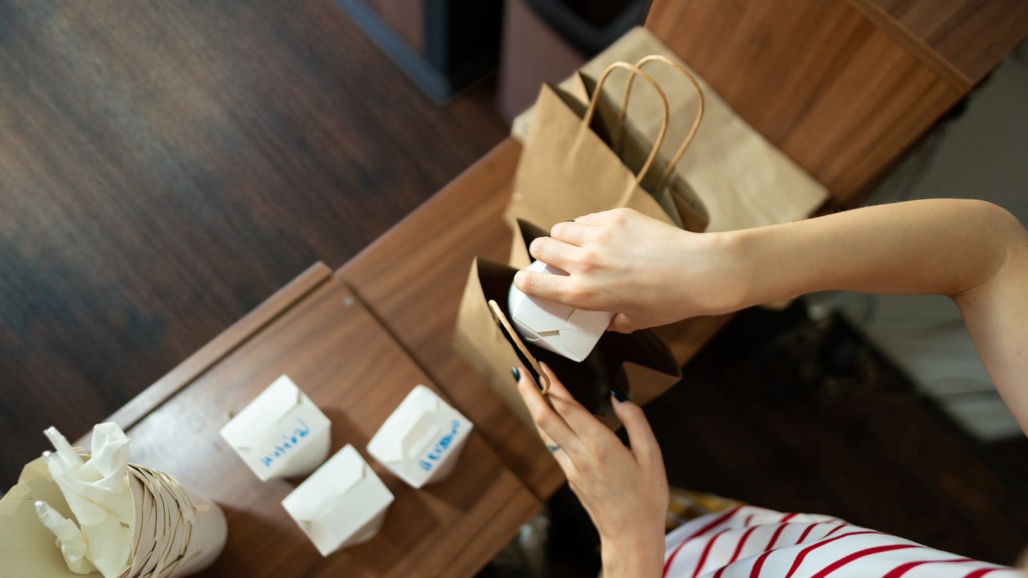 Verpackung to go, Essen Abholung