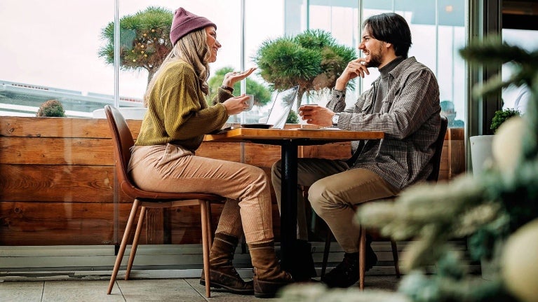 Mit Gästen über Essen sprechen