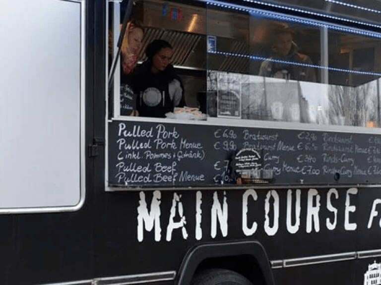Food Truck Essen auf ganz anderen Raedern Titelbild