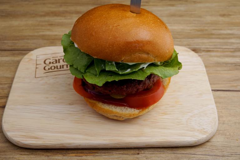 Sensationeller Burger im BBQ-Style