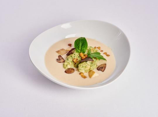 Rahmsuppe von Waldpilzen