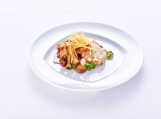 Veganes Pilzragout mit Haselnusssauce