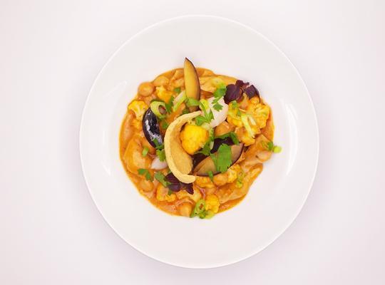 Chickencurry mit Blumenkohl und Kichererbsen