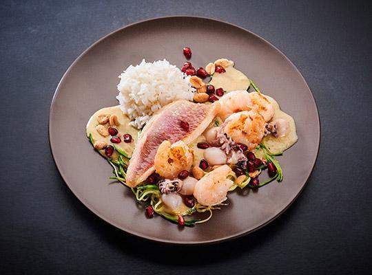 Fischcurry mit Meeresfrüchten