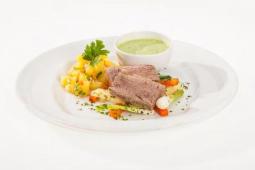 Gekochte Ochsenbrust mit "Frankfurter-Grüner-Soße"