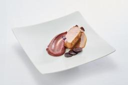 Saures Schmorstück vom Kalb/ Purple Karottenpüree