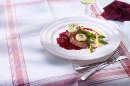 Schweinefilet mit Ziegenkäse