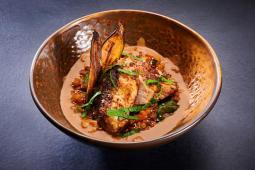 Linsen-Dal mit Karotte, dazu Cocos-Peanut-Cream und Tandoori-Chicken