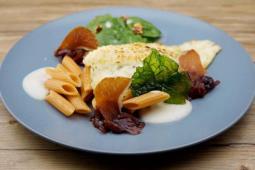 Schollenfilet Finkenwerder modern, Spinatsalat