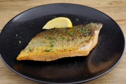 Fischfilet gewürzt