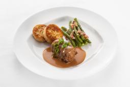 Rinderroulade in Dijon-Senf-Sauce
