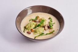 Rahmsuppe von Waldpilzen