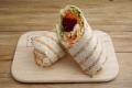 Wrap mit Rote Beete Falafel, Hummus und Couscous
