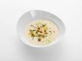 Hüttensuppe mit Appenzeller, Lauch und Bauernbrot-Crôutons