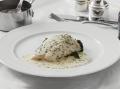 Steinbutt im Ganzen mit Weißweinsauce