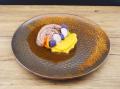 Roastbeef Roulade, Bresaola, Kurkumakartoffel, fermentierter Pfeffer