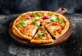 Pizza "Vuna" mit pflanzlichem Käse