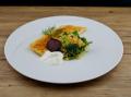Gebackene Hechtschnitte, Wirsing, Linsen und Joghurt