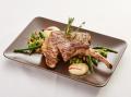 Kotelett vom Duroc-Schwein mit Sweet Honey-Mustardsauce